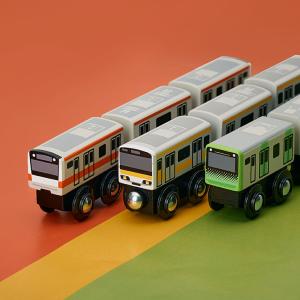 おもちゃ 玩具 キッズ 子供 子ども こども 男の子 電車 車両 鉄道 汽車 JR 3歳 誕生日 お祝い プレゼント 木製トレイン JR3点セット moku TRAIN(モクトレイン)｜superkagu