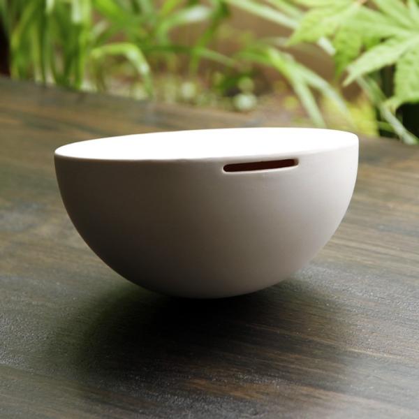 有田焼 JICON 磁今 傾き半球　貯金箱　小　大治将典デザイン φ120×h60