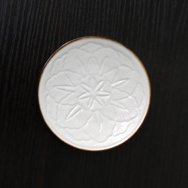 有田焼 JICON 磁今 花彫皿　小皿（渕錆） 大治将典デザイン φ93×h15