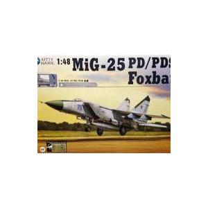 中古プラモデル 1/48 MiG-25 フォックスバット PD/PDS [KH80119]