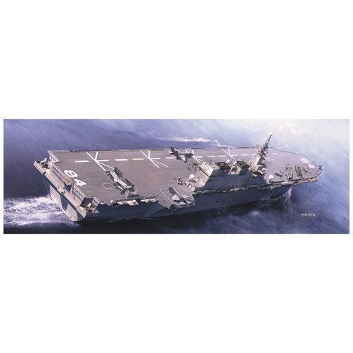 新品プラモデル 1/700 海上自衛隊 ヘリコプター搭載護衛艦 かが 「ウォーターラインシリーズ N...