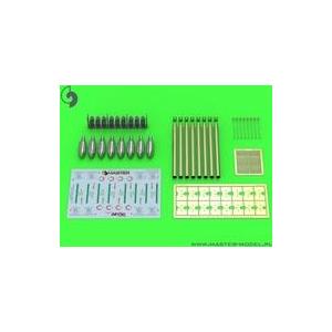 中古プラモデル 1/24 WWII イギリス RP-3 3インチ(76.2mm)ロケット弾 60ポン...