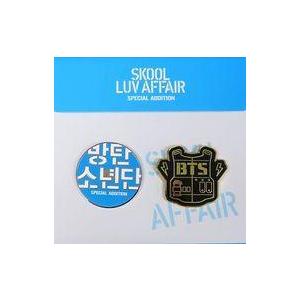 中古バッジ・ピンズ BTS(防弾少年団) ピンバッジ2個セット 「CD Skool Luv Affa...