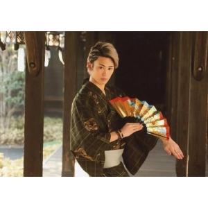 中古生写真(男性) 塩田康平(ジャッカル桑原)/横型・上半身・浴衣・黒・グレー・右向き・右手扇子・制服ショット/ミュージカ