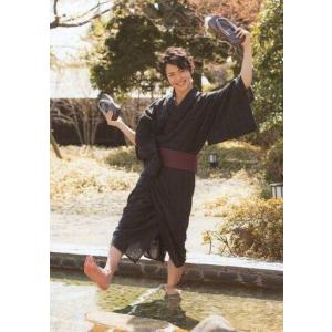 中古生写真(男性) 内海啓貴(日吉若)/全身・衣装浴衣・黒・帯赤・両手に下駄・右足上げ/ミュージカル『テニスの王子様』3rdシーズン 青学v