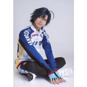 中古生写真(男性) 谷水力(真波山岳)/全身・ユニフォーム.長袖・座り・キャラクターショット/舞台『弱虫ペダル』〜箱根学園新世代、始動〜トレー