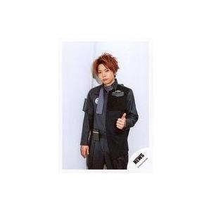 中古生写真(ジャニーズ) NEWS/増田貴久/膝上・衣装紺・左手親指立てる/「EPCOTIA」PV＆ジャケ写撮影オフショット