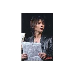 中古生写真(ジャニーズ) Kinki Kids/堂本光一/ライブフォト・バストアップ・衣装黒・新聞・...