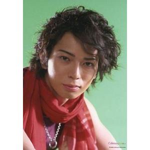 中古生写真(ジャニーズ) 嵐/松本潤/バストアップ・赤色スカーフ・ネックレス・背景緑・カメラ目線/Dream”A”live/公式生写真