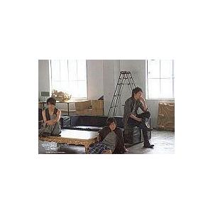 中古生写真(ジャニーズ) V6/三宅・森田・岡田/横型/黒いソファ/白い壁/ダンボール/We are Coming C