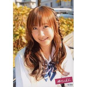 中古生写真(AKB48・SKE48) 仁藤萌乃/バストアップ/制服、背景ベンチと枯葉/「週刊AKB」...