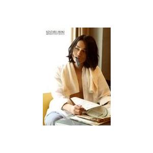 中古生写真(男性) 荒木健太朗/膝上・衣装白・ワイシャツ・ソファ座り・歯ブラシ銜え・目線左/「荒木健太朗バースデーイベント2018」ブロマイド