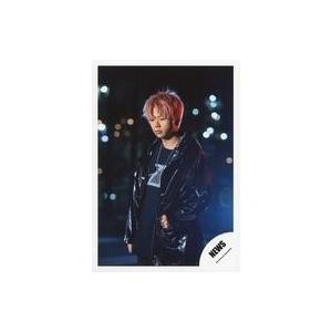 中古生写真(ジャニーズ) NEWS/増田貴久/膝上・衣装黒・左向き・左手ジャケット・目線下/「NEWS LIVE TOUR 2019WORLDISTA」グ