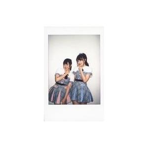 中古生写真(AKB48・SKE48) 谷口もか・廣瀬なつき/膝上・衣装水色・チェック柄・親指人差し指...