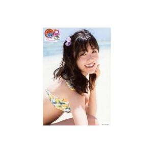 中古生写真(女性) 虹のコンキスタドール/鶴見萌/膝上・しゃがみ・水着白・黄・左手髪・体右向き/CD...