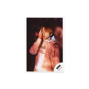 中古生写真(ジャニーズ) NEWS/増田貴久/上半身・衣装白・赤・右手顔・左向き・赤いライト/「NEWS DOME TOUR 201