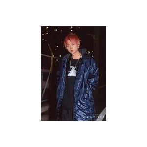 中古生写真(ジャニーズ) NEWS/増田貴久/膝上・衣装青・黒・体左向き・路上・夜/「NEWS LIVE TOUR 2019 WORLDISTA」オ
