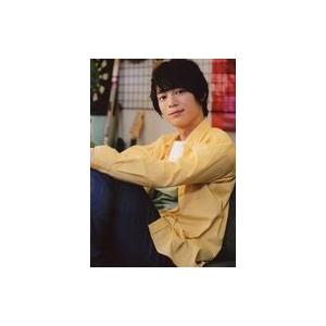 中古生写真(男性) 溝口琢矢/膝上・衣装黄色・ソ...の商品画像