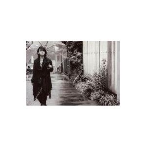 中古生写真(男性) The Brow Beat/Ryuji(佐藤流司)/横型・全身・左手傘差し・左寄り・