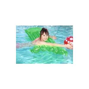 中古生写真(女性) 浜田翔子/横型・上半身・水着オレンジ・ボーダー柄・右手ビーチボール・体右向き・ビーチマット・プール・ポストカードサイズ