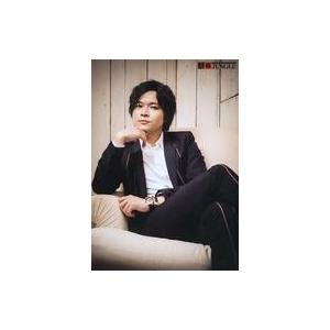 中古生写真(男性) 狩野翔/膝上・座り・足組み・衣装黒・白・右手顎・左手ソファ/声優イベント「王様ジャングル 第196回」限定ブロマイド