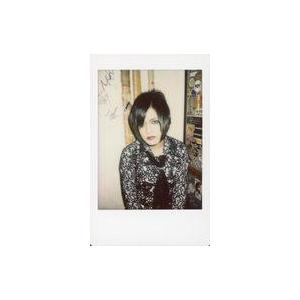 中古生写真(男性) BLESSCODE/masaya/上半身・衣装白・黒・スカーフ・模様・体右向き・顔左向き・カメラ目線・両手下/生チェキ