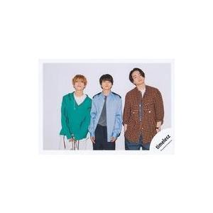 中古生写真(STARTO) timelesz/佐藤勝利・菊池風磨・松島聡/横型・膝上/timeles...