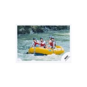 中古生写真(STARTO) NEWS/小山慶一郎・加藤シゲアキ・増田貴久/横型・全身/ファンクラブ会員限定動画「ひとときの休息’2024夏!スペシャルムー