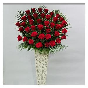 スタンド花(アイアン) 大輪バラ40本 20000円(税別) 180cm位 設置＆回収無料 東京都 ...