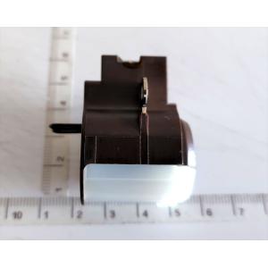 トヨタ（TOYOTA） 純正部品 オルタネータブラシ ホルダASSY 品番27370