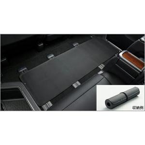 トヨタ（TOYOTA） グランエース GDH303W フロアマット DX黒 6人乗り用 