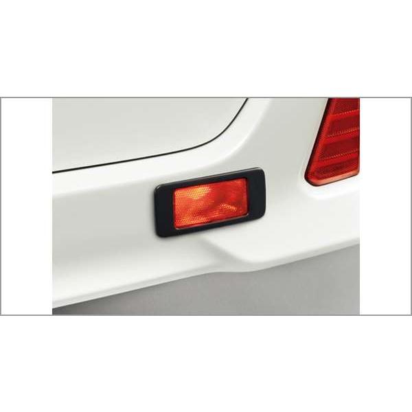 ノア リヤフォグランプ 灯体A本体のみ ※スイッチAは別売 トヨタ純正部品 ZWR80W ZWR80...