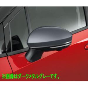 日産純正　オーラ右側テールランプ(テールゲート側) 26550-6XL5A 日産純正 オーラ右側テールランプ(テールゲート側) 26550-6XL5A 【公式