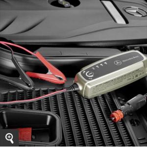 純正新品 メルセデスベンツ バッテリーチャージャー 100Vコンセント