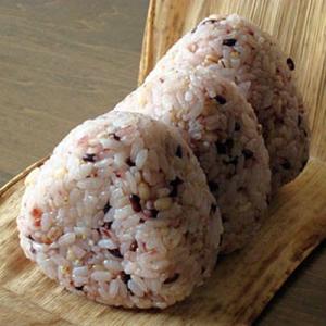 うるちひえ 1kg 北海道産 チャック有り 倉庫直送 : 豆・雑穀の うるちひえ 1kg 北海道産 チャック有り 倉庫直送 : 豆・雑穀の