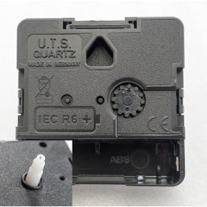 U.T.S.社 【分針ネジ留め】時計ムーブメント（made in Germany / 欧州
