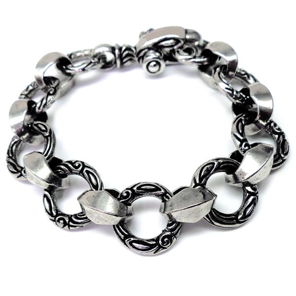 b4 重量感満点 圧倒的な存在感 限定ブレスレット おしゃれ