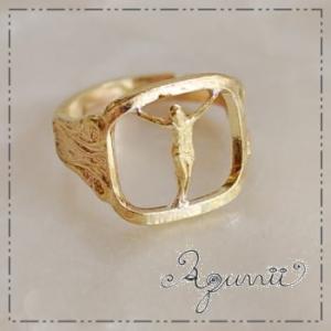 Aquvii／アクビ INRing 十字架に掛かったキリストをモチーフのAquviiオリジナルRin...