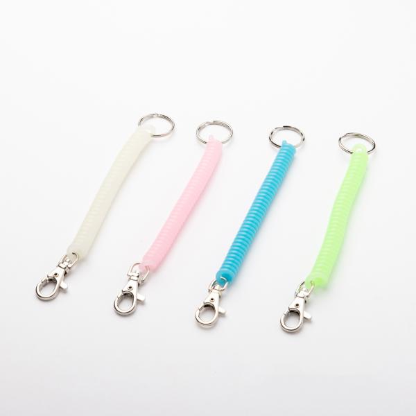 単色３個セット　夜光コイルキーホルダー　プチギフト　店舗用品　事務用品　防犯用品　防災用品　落下防止...