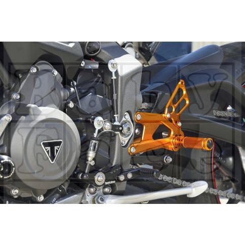 ストリートトリプル765 17〜22、23~　パフォーマンスステップキット　3色あり！　BABYFA...