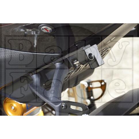 Tuono V4 09〜20　ヘルメットロック　ベビーフェイス