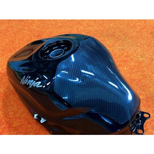 クレバーウルフ　ZX-4R 23〜、 ZX-25R 20〜　タンクプロテクター（平織カーボン製）　