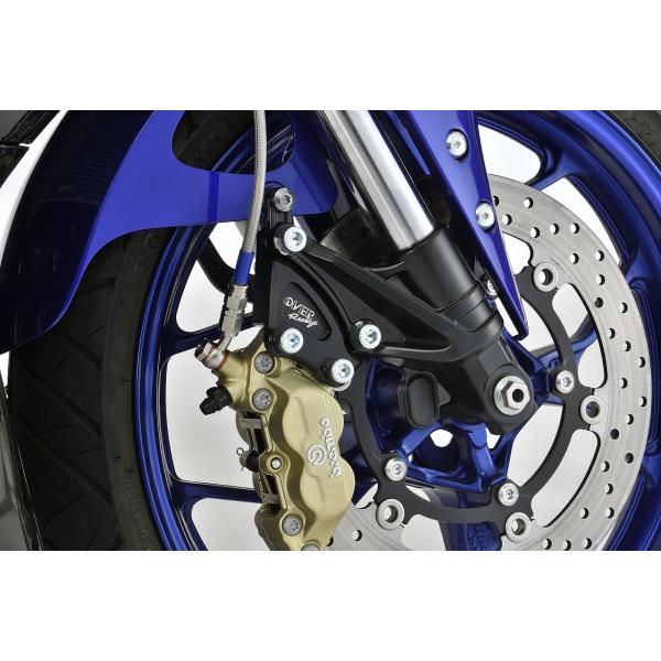 OVER（オーヴァー）　YZF-R25 19〜21　フロントキャリパーサポート　ブレンボ4P用　ブラ...