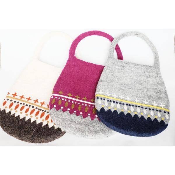 【SALE】サナ・ハスタカラ　つぼバッグ　ウール100％のフェルトバッグ＜メーカー希望小売価格583...