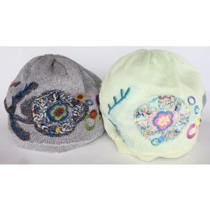 Ｍ．＆ＫＹＯＫＯ　バルーンフラワー春夏刺繍ニット帽（グレー　ライトグリーン）　小ぶりのワッチタイプ