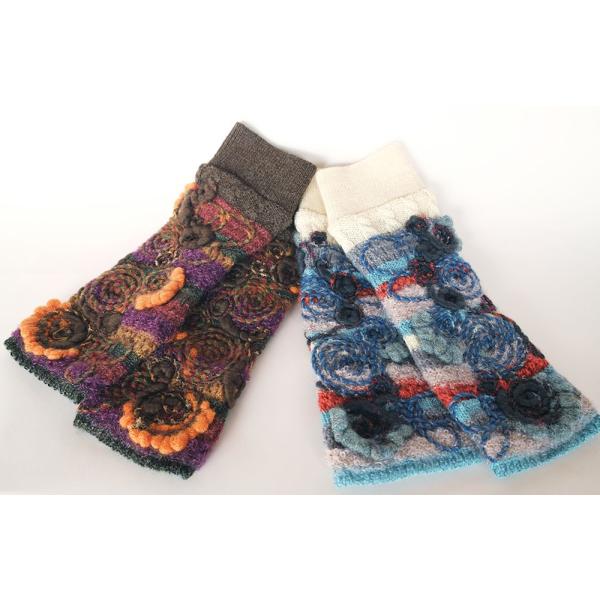 Ｍ．＆ＫＹＯＫＯ　ボーダー×花刺繍ショートアームウォーマ　お花モチーフがアクセントのフィンガーレス手...