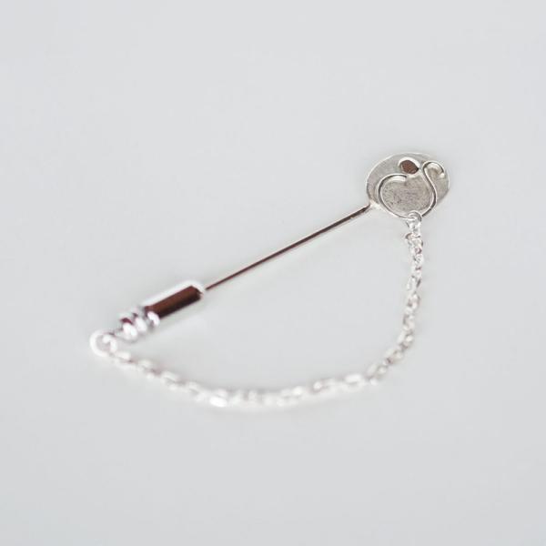 紅女　シルバーハットピン ドット