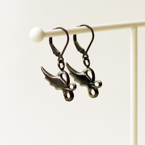 ジルベール　　シルバーピアス2黒いぶしタイプ