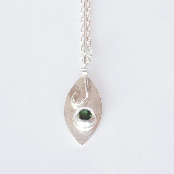紅女　トルマリン（グリーン）シルバープチペンダント