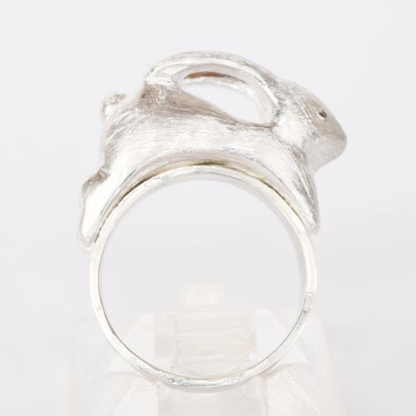 紅女　シルバー跳ねうさぎリング（13号）　ぴょんぴょん跳ねるうさぎのリング